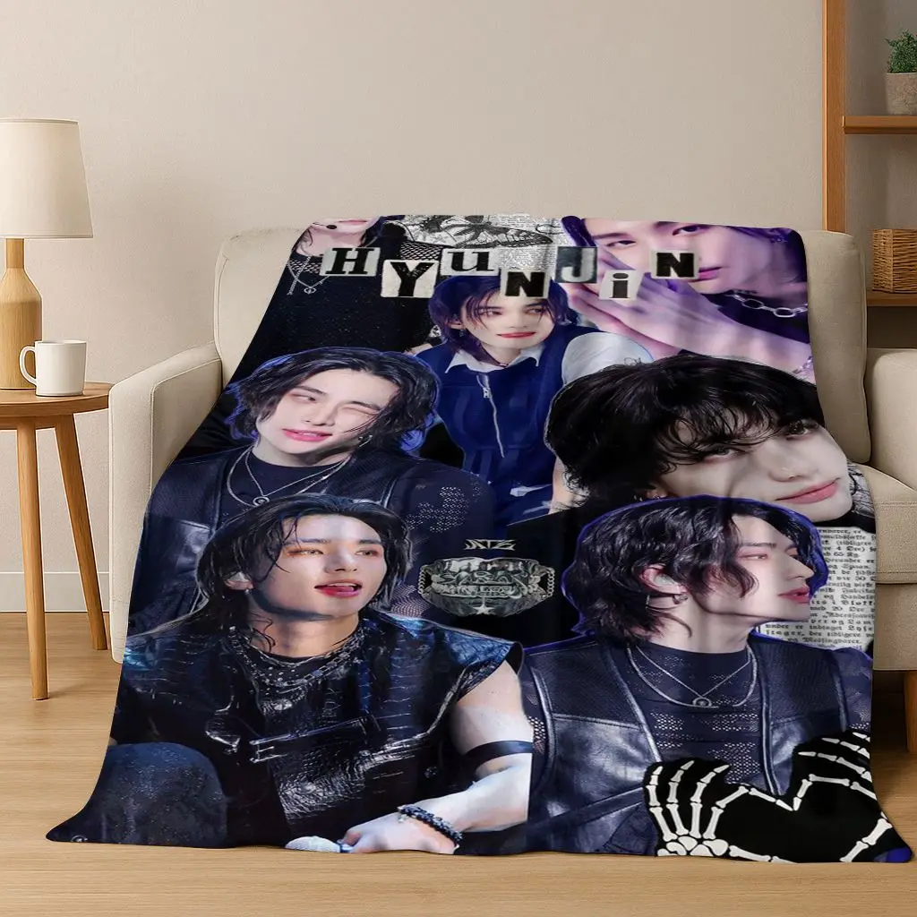 D Hyunjin Solo KPOP Flanel Bat - Home Office Cozy incelemesi ve fiyatı